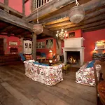 Caserio Otalora. S.xviii Chalet *