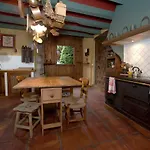 Chalet Caserio Otalora. S.xviii *