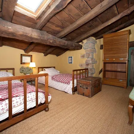 Chalet Caserio Otalora. S.xviii *